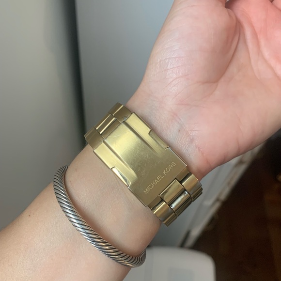 Michael Kors watch - Picture 3 of 4